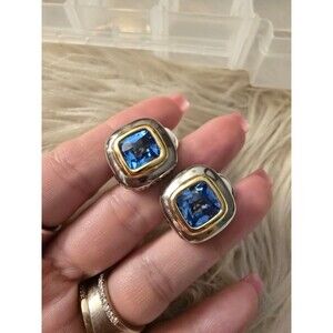 G47 - Blue Stone Vintage Clip Earrings